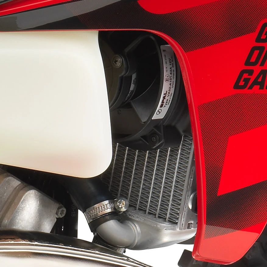 RADIADORES — GASGAS EC 300 GP