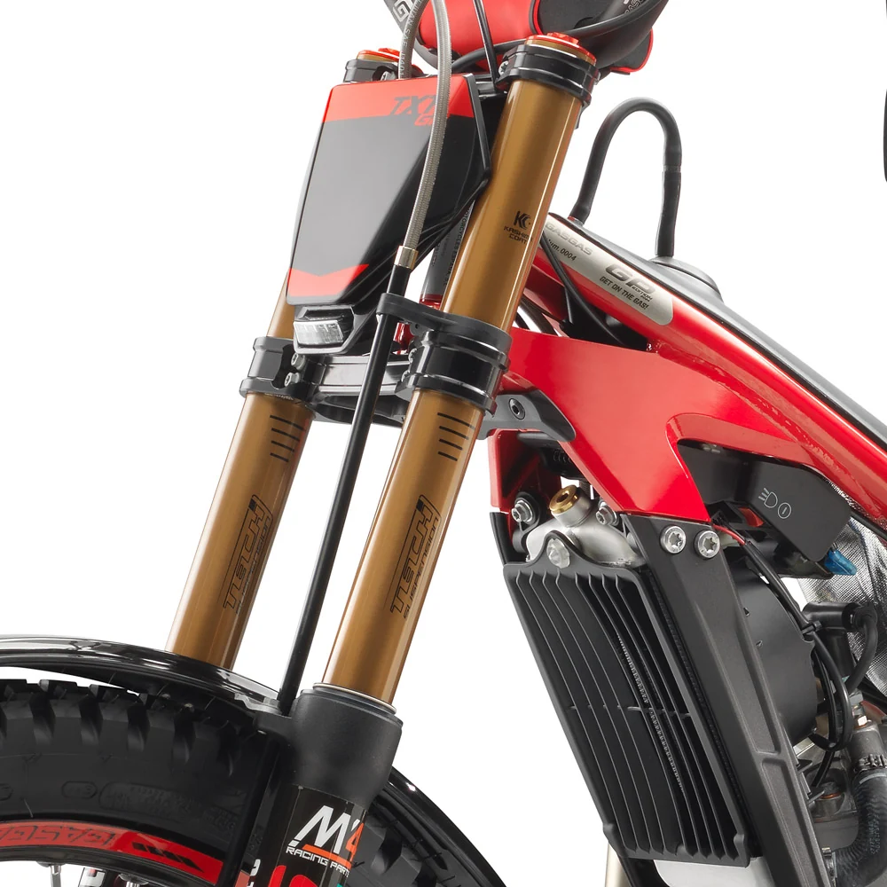 BRAÇADEIRAS TRIPLAS USINADAS CNC — GASGAS TXT GP 250