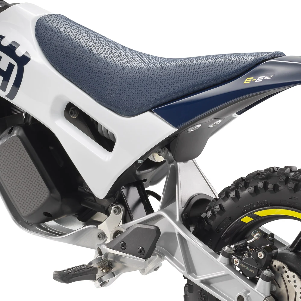 Altura do assento ajustável — Husqvarna EE 2