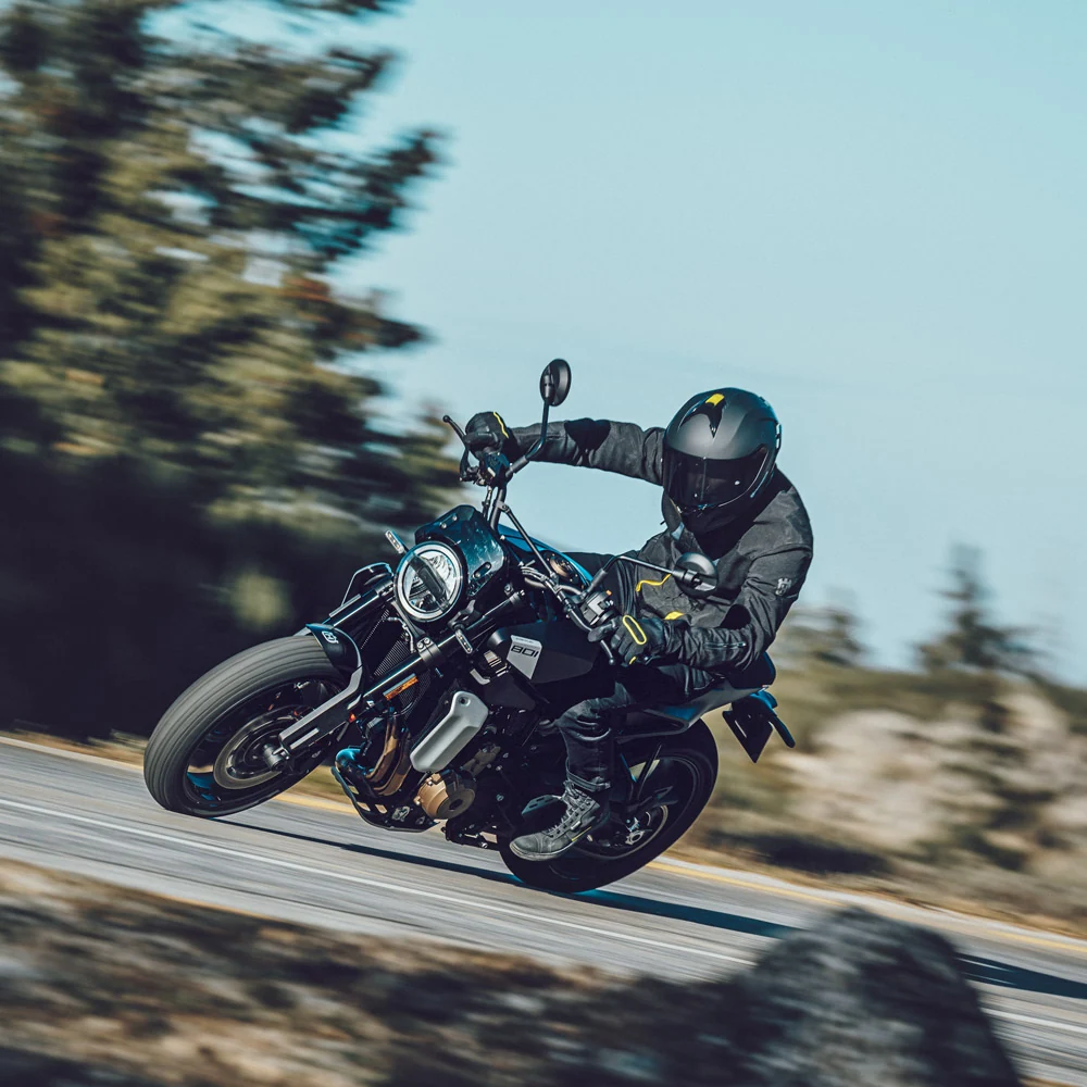 Dynamic Pack — Husqvarna Svartpilen 801 L
