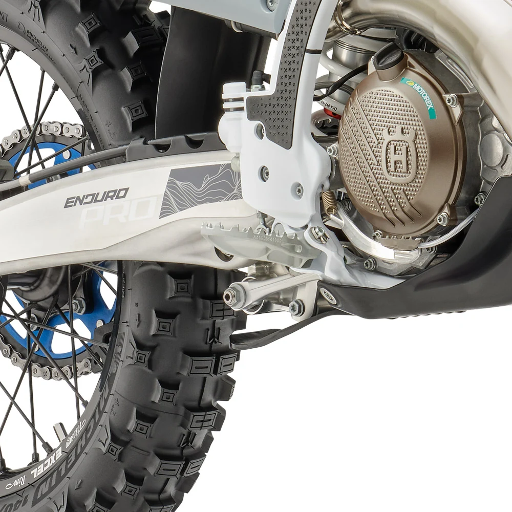 Apoio para os pés — Husqvarna TE 300 PRO