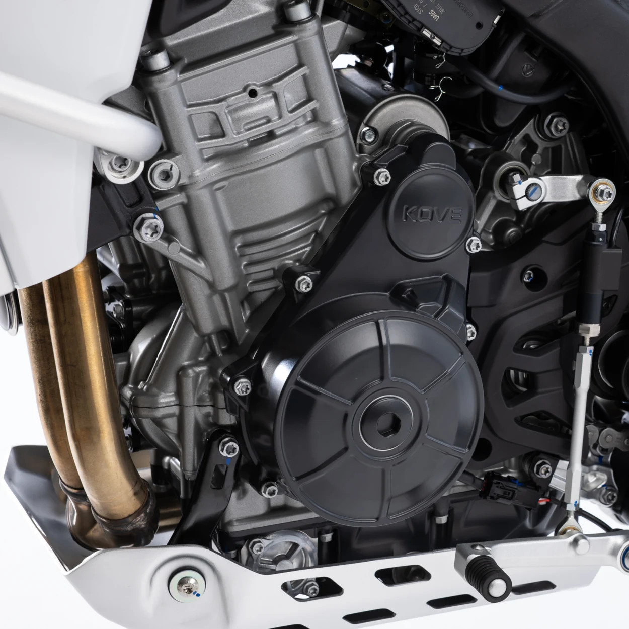 MOTOR BICILÍNDRICO EM PARALELO — Kove 800X GT