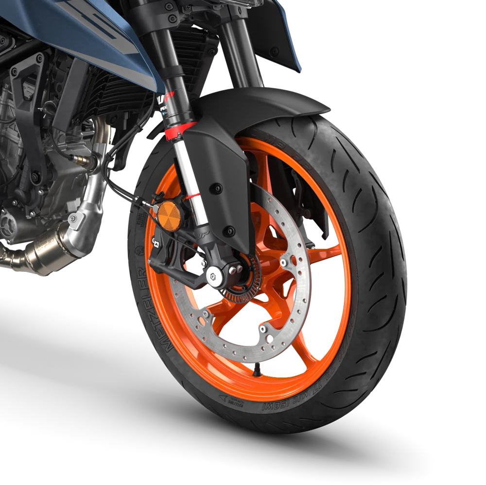 Rodas e pneus — KTM 125 Duke