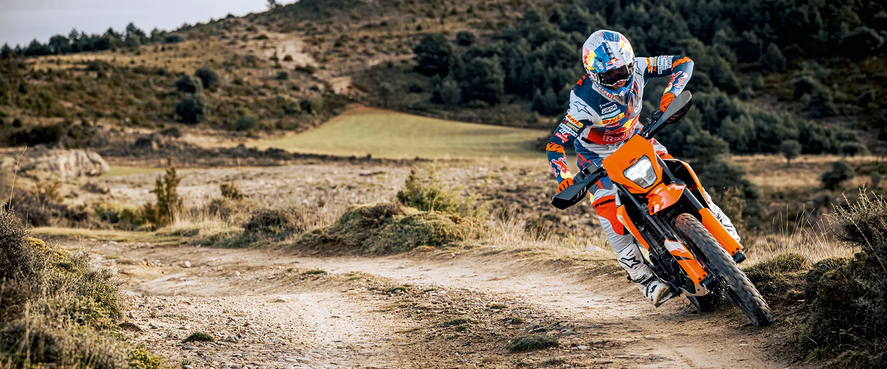 KTM 125 Enduro R — fotografia oficial em utilização