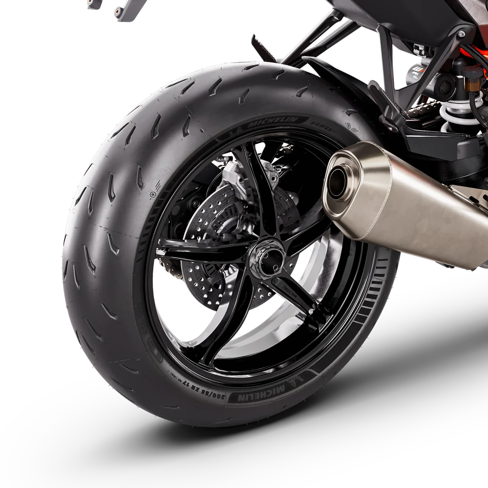 Rodas e pneus — KTM 1390 Super Duke R EVO