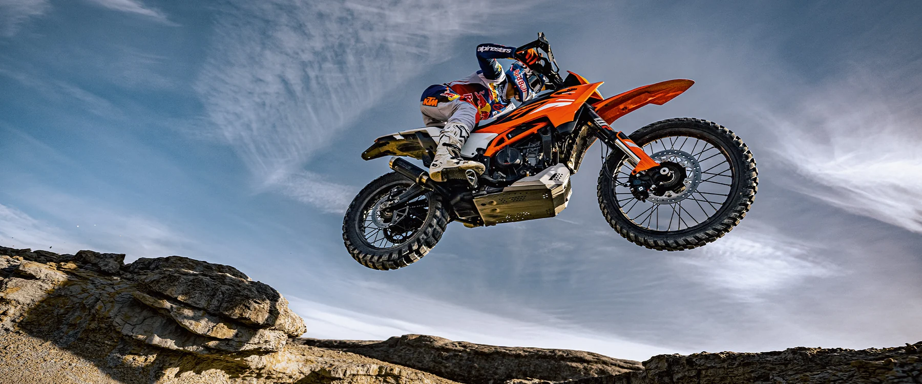 KTM 390 Enduro R — fotografia oficial em utilização