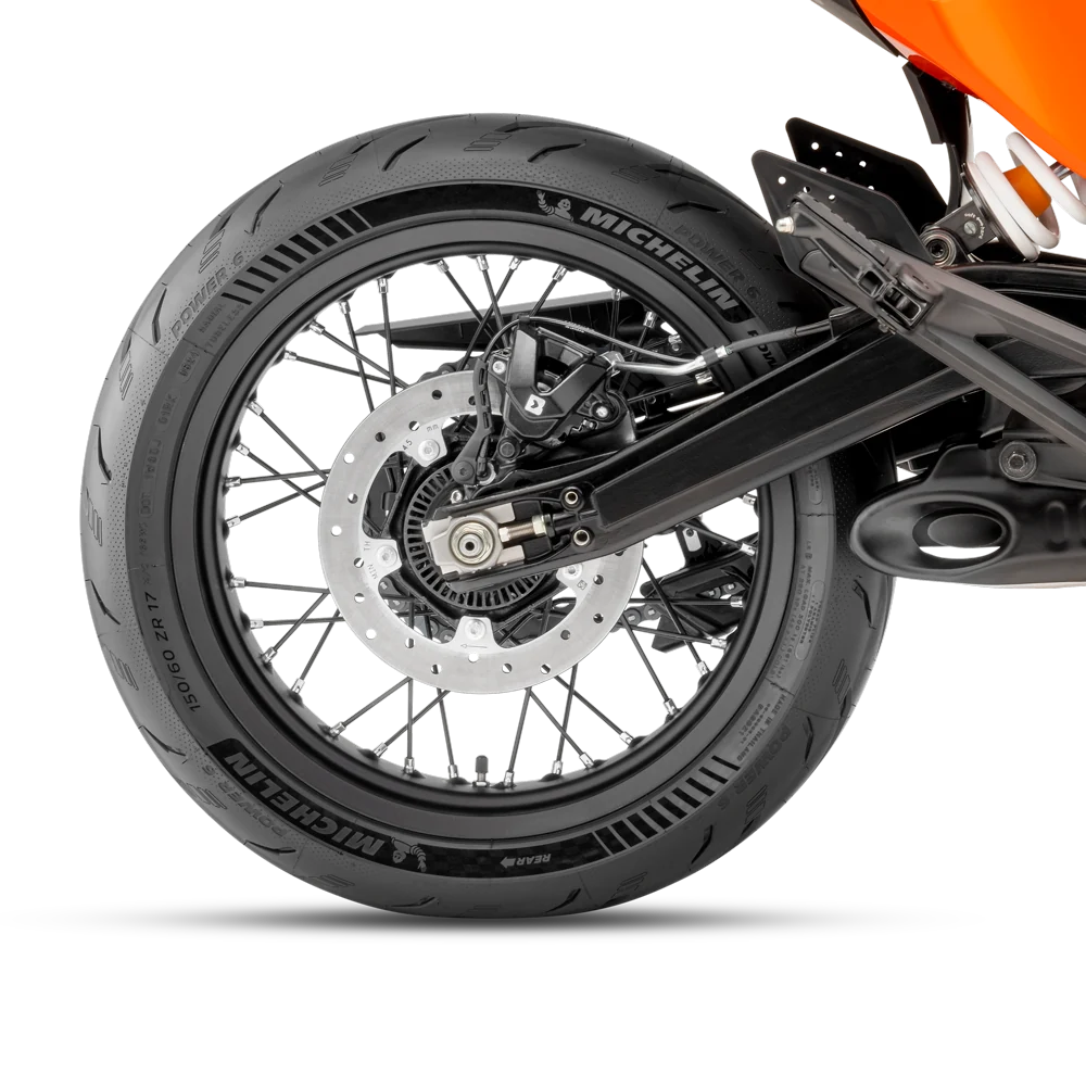 Rodas e pneus — KTM 390 SMC R