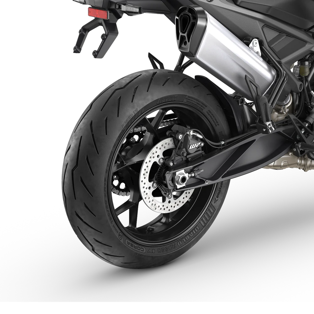 Rodas e pneus — KTM 790 Duke