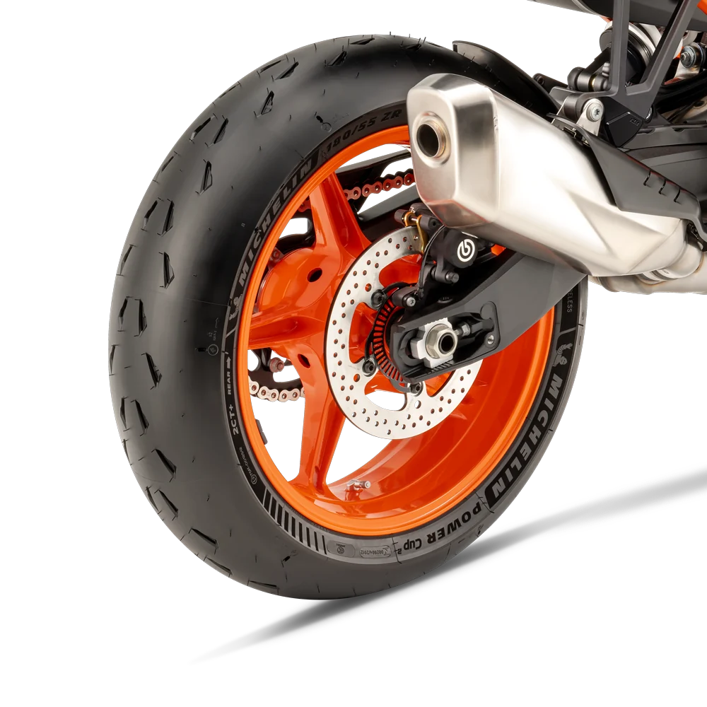 Rodas e pneus — KTM 990 Duke R