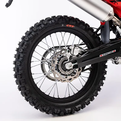 PNEUS: ADERÊNCIA E ESTABILIDADE — QJMotor COV 125X