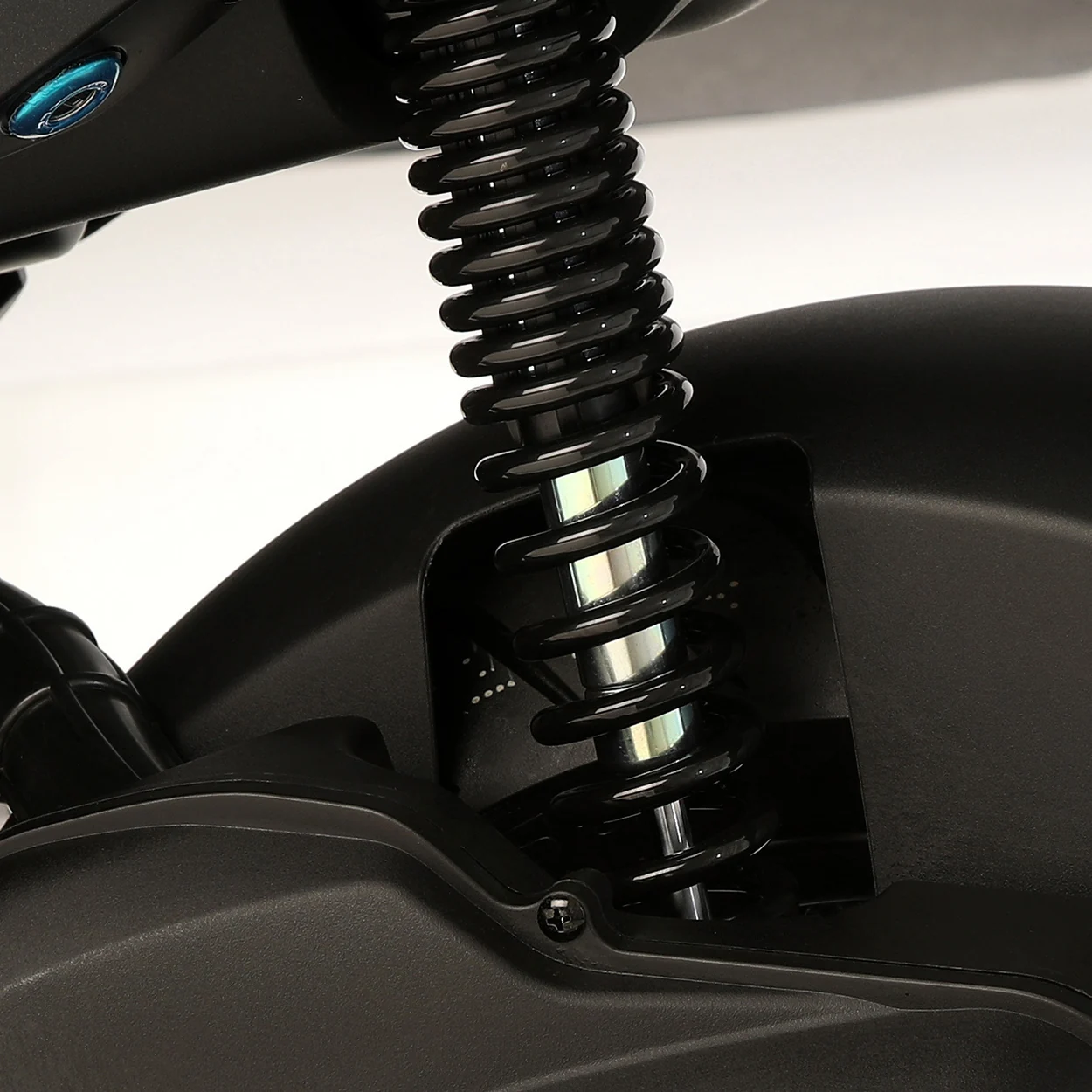 SUSPENSÕES — QJMotor LTS 50S