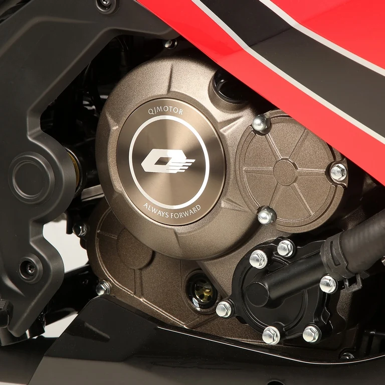 MOTOR MONOCILÍNDRICO 125 CC DE 4 VÁLVULAS — QJMotor SRK 125 R