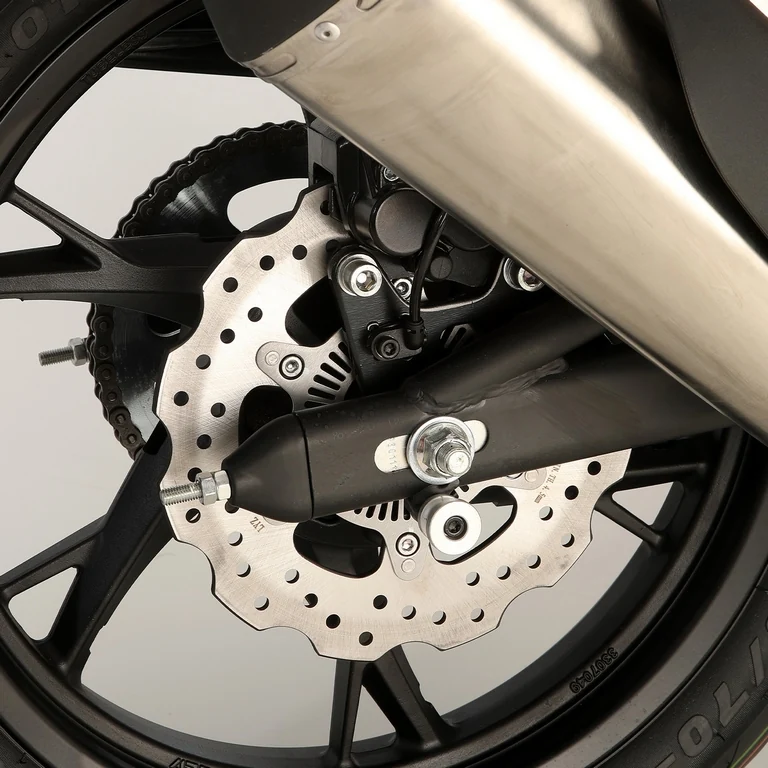 TRAVÃO TRASEIRO — QJMotor SRK 125 R