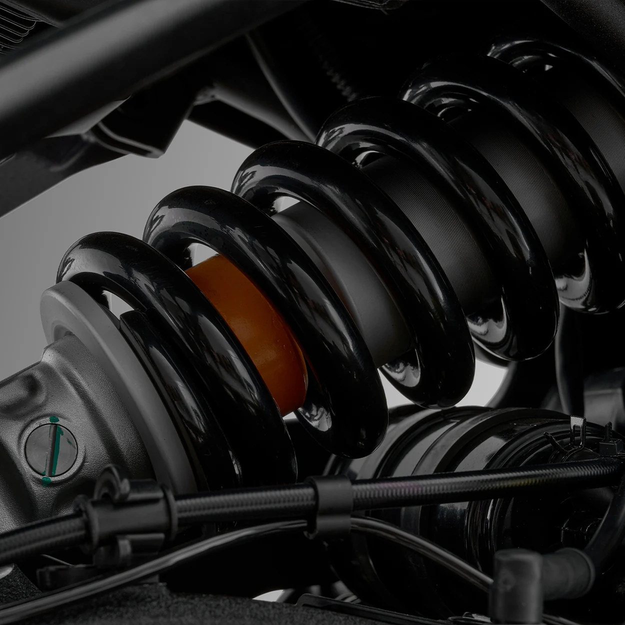 SUSPENSÕES MARZOCCHI — QJMotor SRT 900SX 35 kW